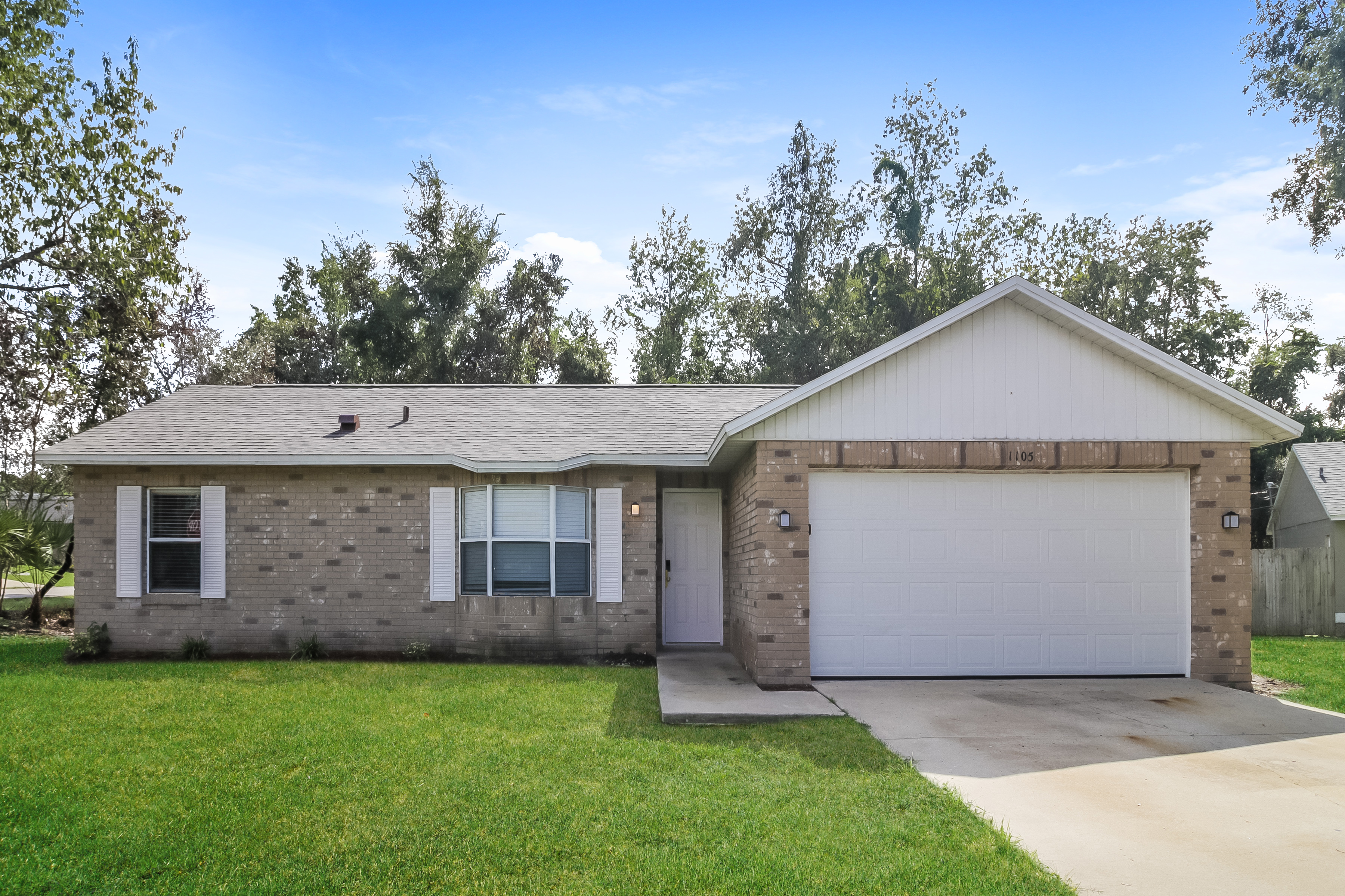 1105 REEF COURT DELTONA, FL 32738